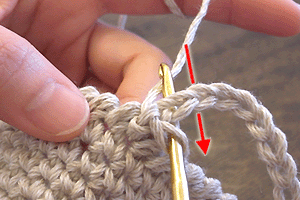 こま編みのバッグ：STEP 93/107